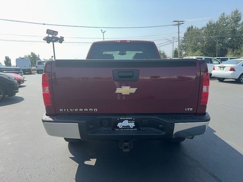 Used 2008 Chevrolet Silverado 1500 LTZ w/ Suspension Package, Off-Road AWD/4WD image 6