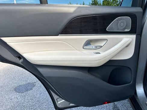 Used 2020 Mercedes-Benz GLE 350 4MATIC image 30