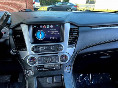 Used 2018 GMC Yukon XL SLT w/ Premium Edition image 21