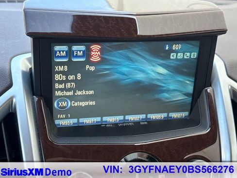 Used 2011 Cadillac SRX Luxury FWD image 29