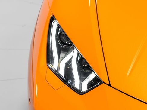 Used 2015 Lamborghini Huracan LP 610-4 image 36