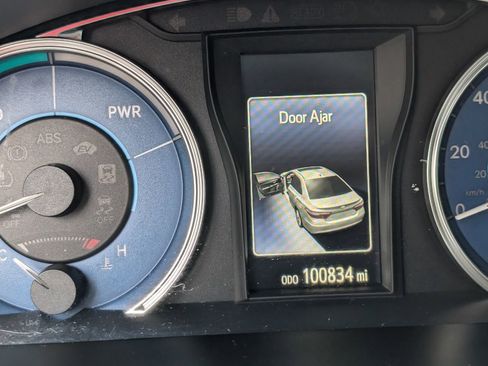 Used 2017 Toyota Camry XLE image 20