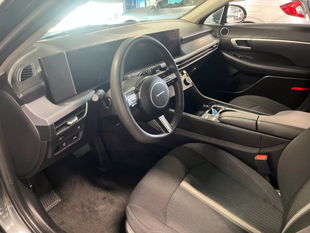 Used 2024 Hyundai Sonata SEL FWD image 23
