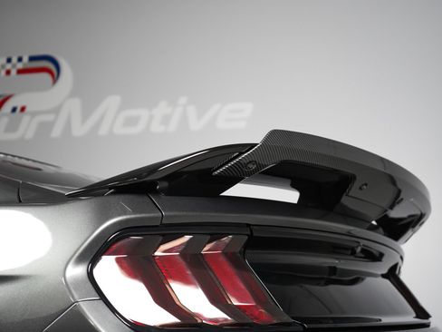 Used 2018 Ford Mustang GT Premium w/ Black Accent Package RWD image 18