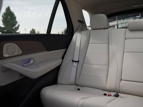 Used 2026 Mercedes-Benz GLE 350 4MATIC image 40