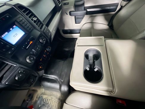 Used 2020 Ford F150 XL w/ Equipment Group 101A Mid image 24