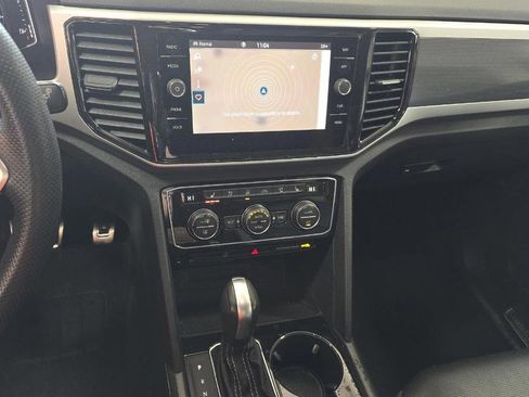 Used 2024 Volkswagen Tiguan SE R-Line FWD image 14