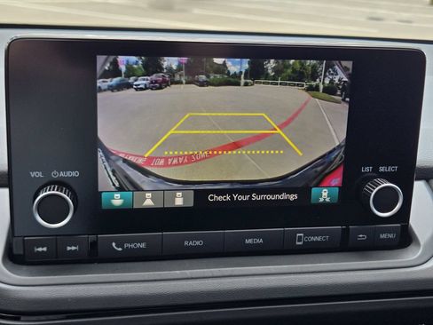 Certified 2025 Honda Accord SE image 21