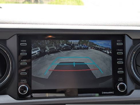 Used 2023 Toyota Tacoma TRD Off-Road w/ Technology Package image 20