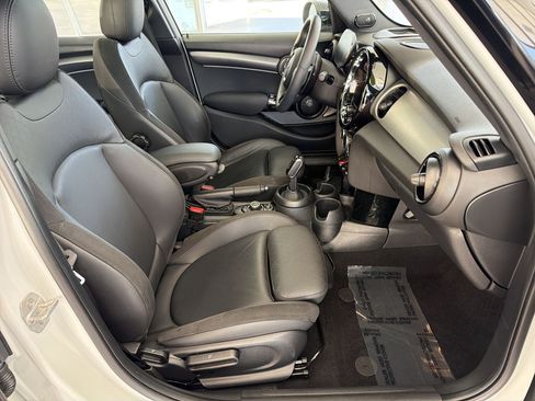 Used 2024 MINI Cooper S FWD image 24