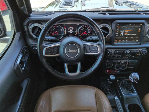 Used 2020 Jeep Wrangler Unlimited Rubicon AWD/4WD image 15