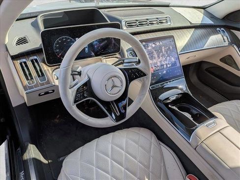 Certified 2022 Mercedes-Benz S 580 4MATIC Sedan image 9