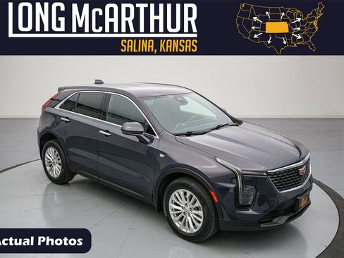 Used 2024 Cadillac XT4 Luxury FWD image 1