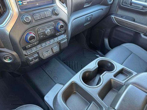 Used 2021 Chevrolet Silverado 1500 LT image 28