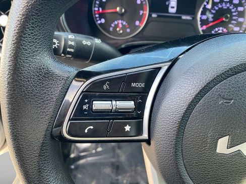 Used 2023 Kia Forte LXS image 19