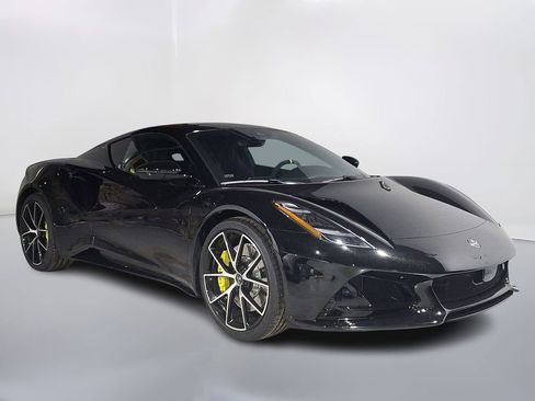 Used 2026 Lotus Emira SE image 1