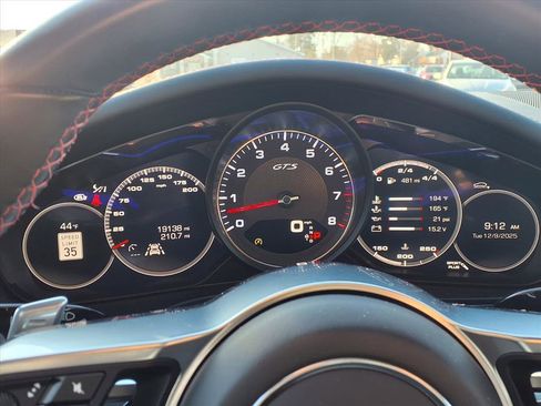 Used 2019 Porsche Panamera GTS image 22