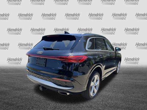 Used 2026 Audi Q5 Premium Plus w/ Premium Plus AWD/4WD image 9