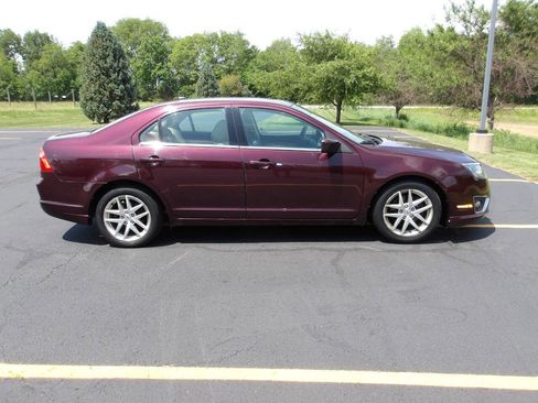 Used 2012 Ford Fusion SEL FWD image 2