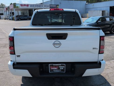 Used 2024 Nissan Frontier SL w/ Technology Package RWD image 6