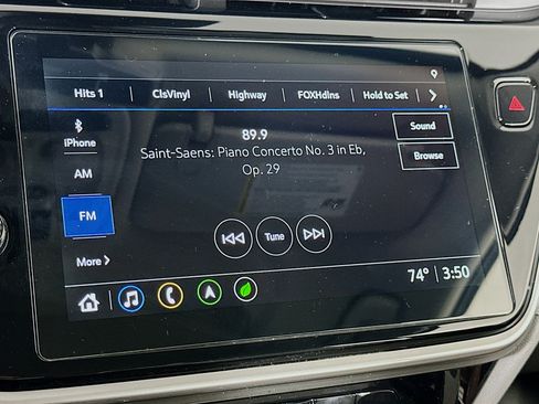 Used 2023 Chevrolet Bolt EUV Premier w/ Sun & Sound Package FWD image 21