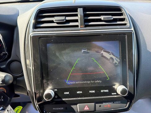 Used 2025 Mitsubishi Outlander Sport AWD image 25