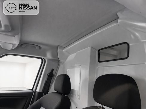 Used 2021 RAM ProMaster City Tradesman w/ Window Group 09 FWD image 9