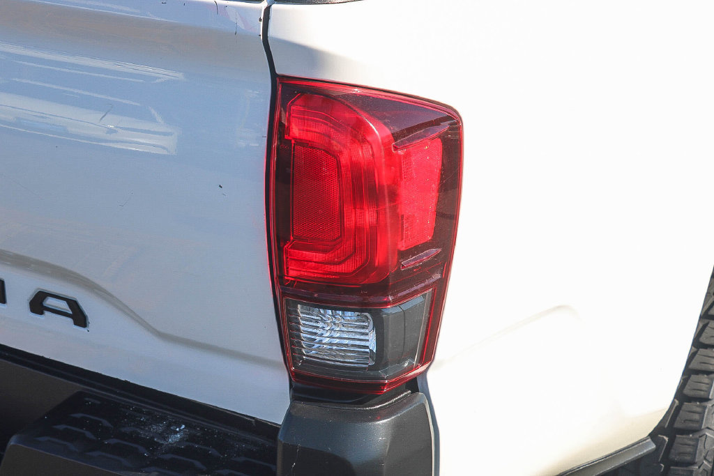 Used 2021 Toyota Tacoma SR RWD image 12