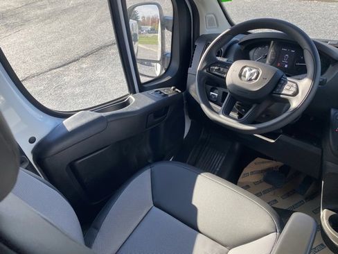 New 2026 RAM ProMaster 2500 w/ Convenience Group image 45