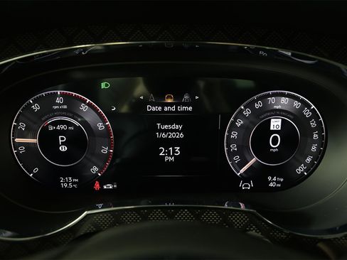 New 2025 Bentley Bentayga image 38