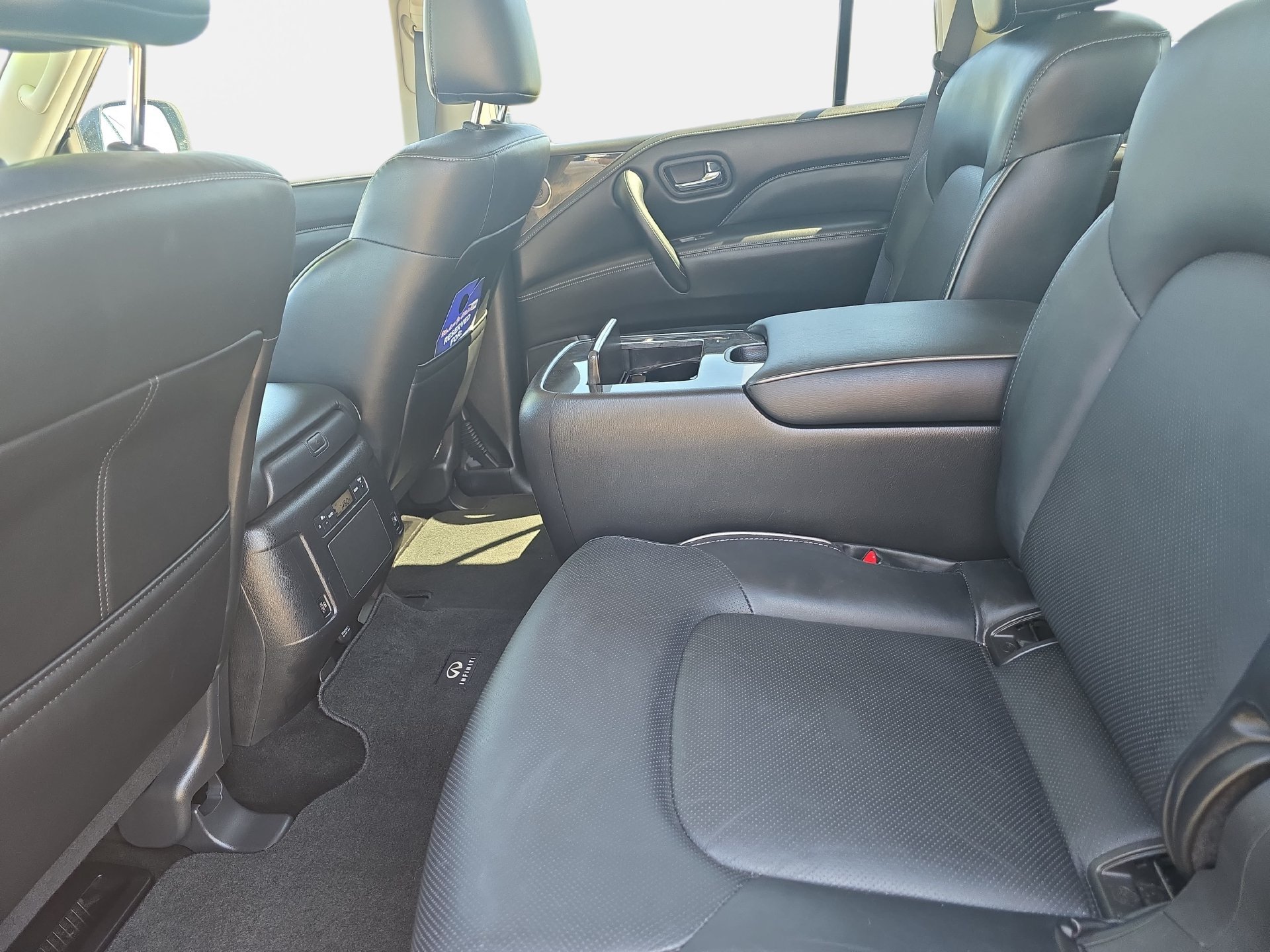 Used 2024 INFINITI QX80 Luxe AWD/4WD image 14