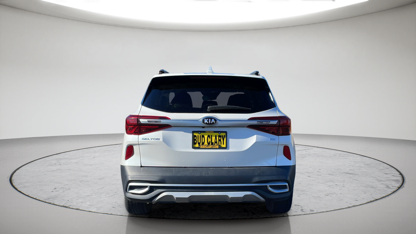 Used 2021 Kia Seltos EX w/ Paint Protection Package AWD/4WD image 6
