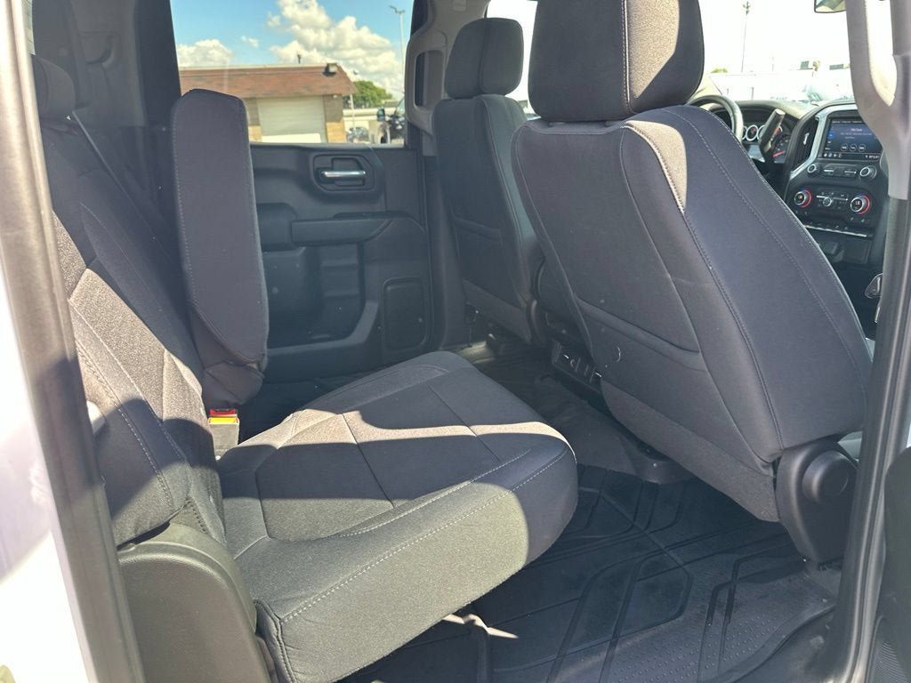 Used 2019 Chevrolet Silverado 1500 LT w/ All-Star Edition AWD/4WD image 10