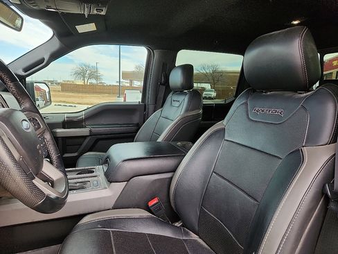 Used 2018 Ford F150 Raptor w/ Equipment Group 802A Luxury image 7