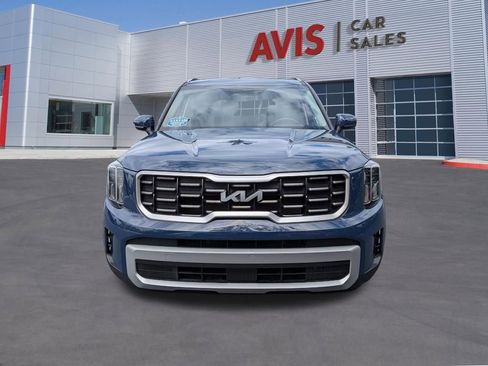 Used 2025 Kia Telluride S image 2