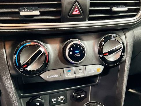 Used 2020 Hyundai Kona SEL image 15