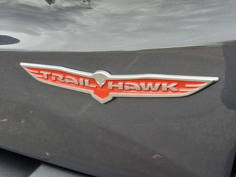 Used 2022 Jeep Renegade Trailhawk w/ Sun/Sound Group image 30