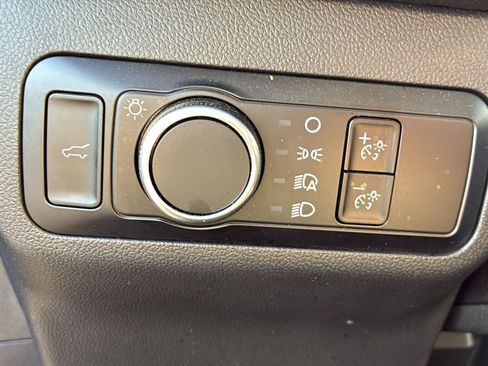 Used 2024 Ford Escape Active AWD/4WD image 17