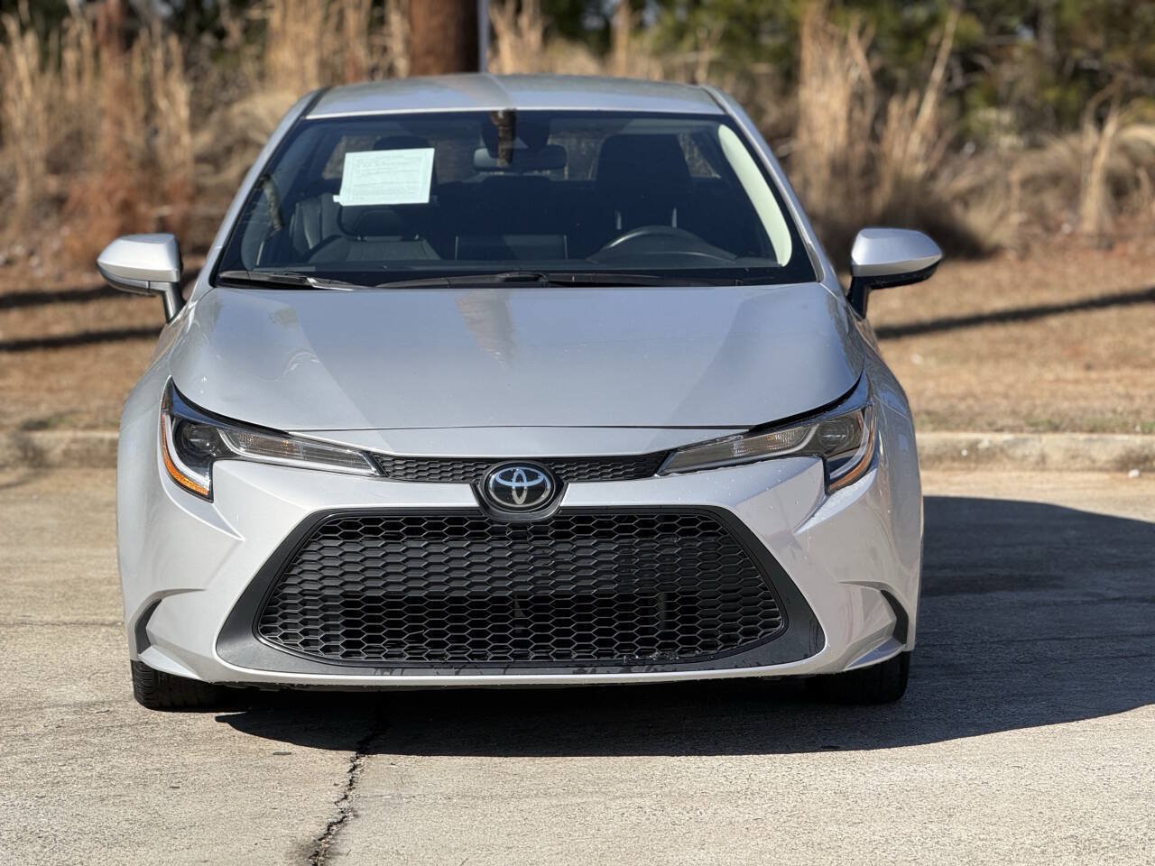 Used 2020 Toyota Corolla LE FWD image 4