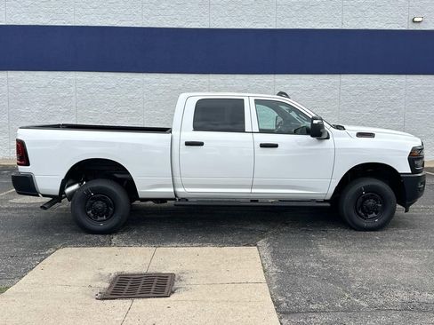 New 2026 RAM 2500 Tradesman AWD/4WD image 2