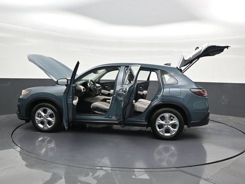 Used 2024 Honda HR-V LX image 34