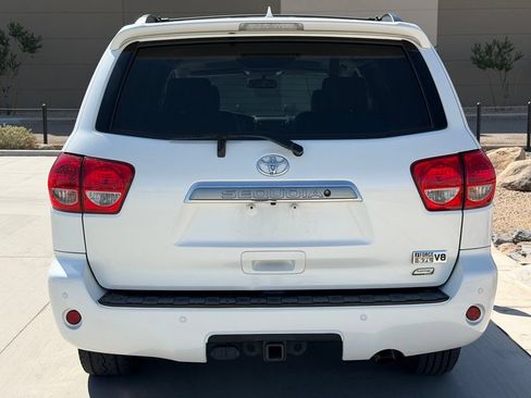 Used 2017 Toyota Sequoia Platinum AWD/4WD image 14