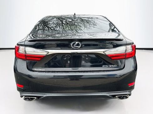 Used 2017 Lexus ES 350 350 w/ Navigation System Package image 6