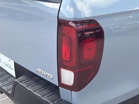 Certified 2023 Honda Ridgeline RTL image 27