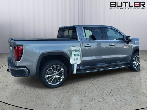 Used 2023 GMC Sierra 1500 Denali AWD/4WD image 5