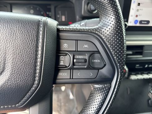 Used 2024 Toyota Tacoma SR image 12