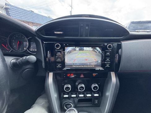 Used 2017 Subaru BRZ Limited w/ Performance Package image 11