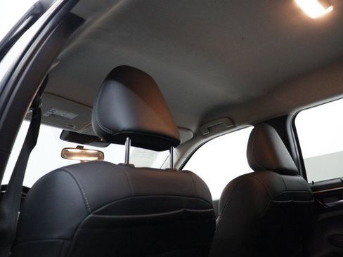 Used 2024 Mitsubishi Outlander SE FWD image 25