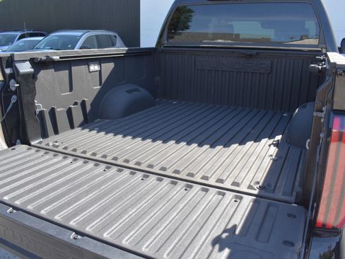 Used 2024 Toyota Tundra Limited AWD/4WD image 49