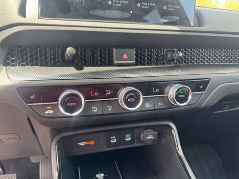 Certified 2026 Honda CR-V TrailSport image 18